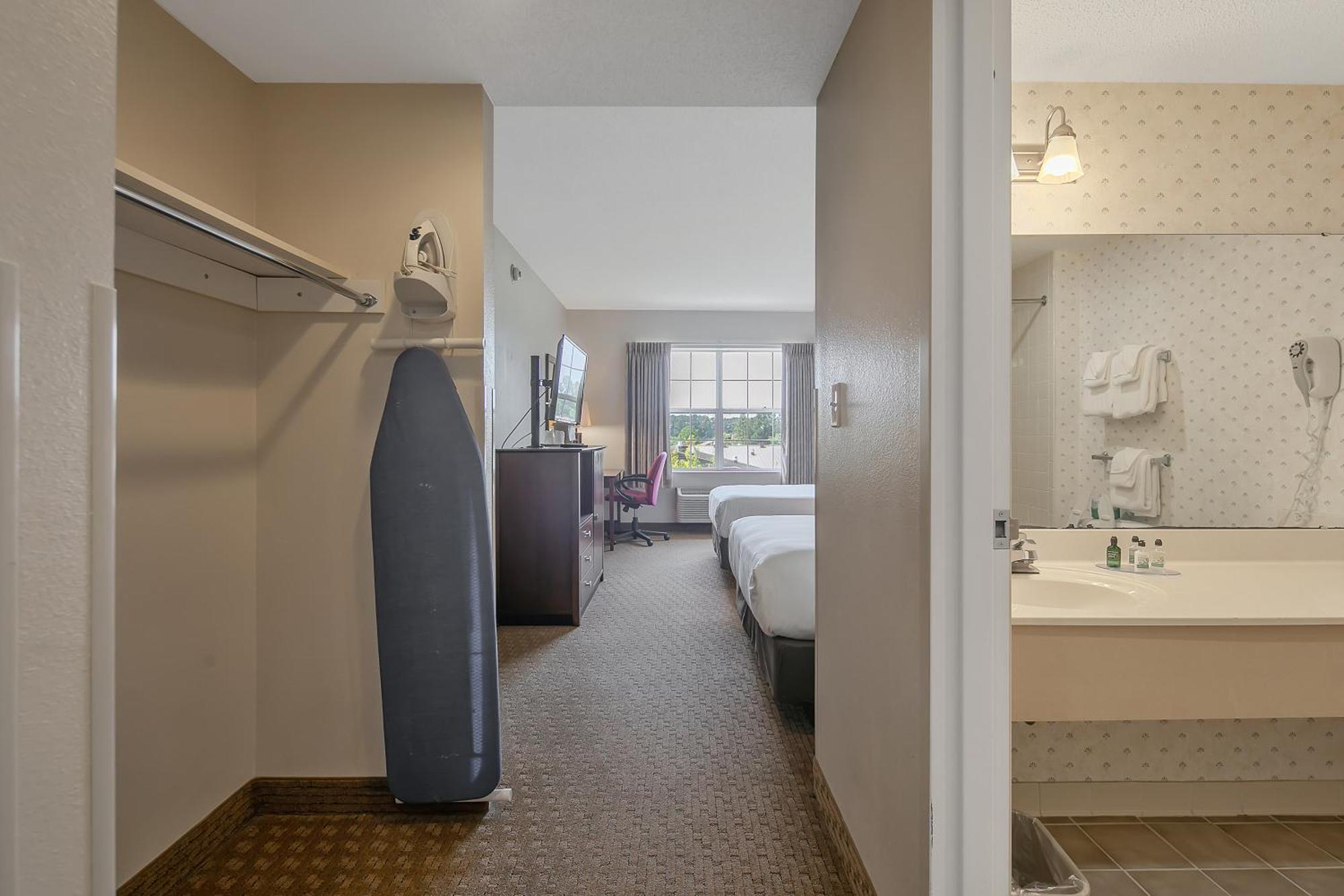 The Landmark Inn Fort Bragg Habitación foto