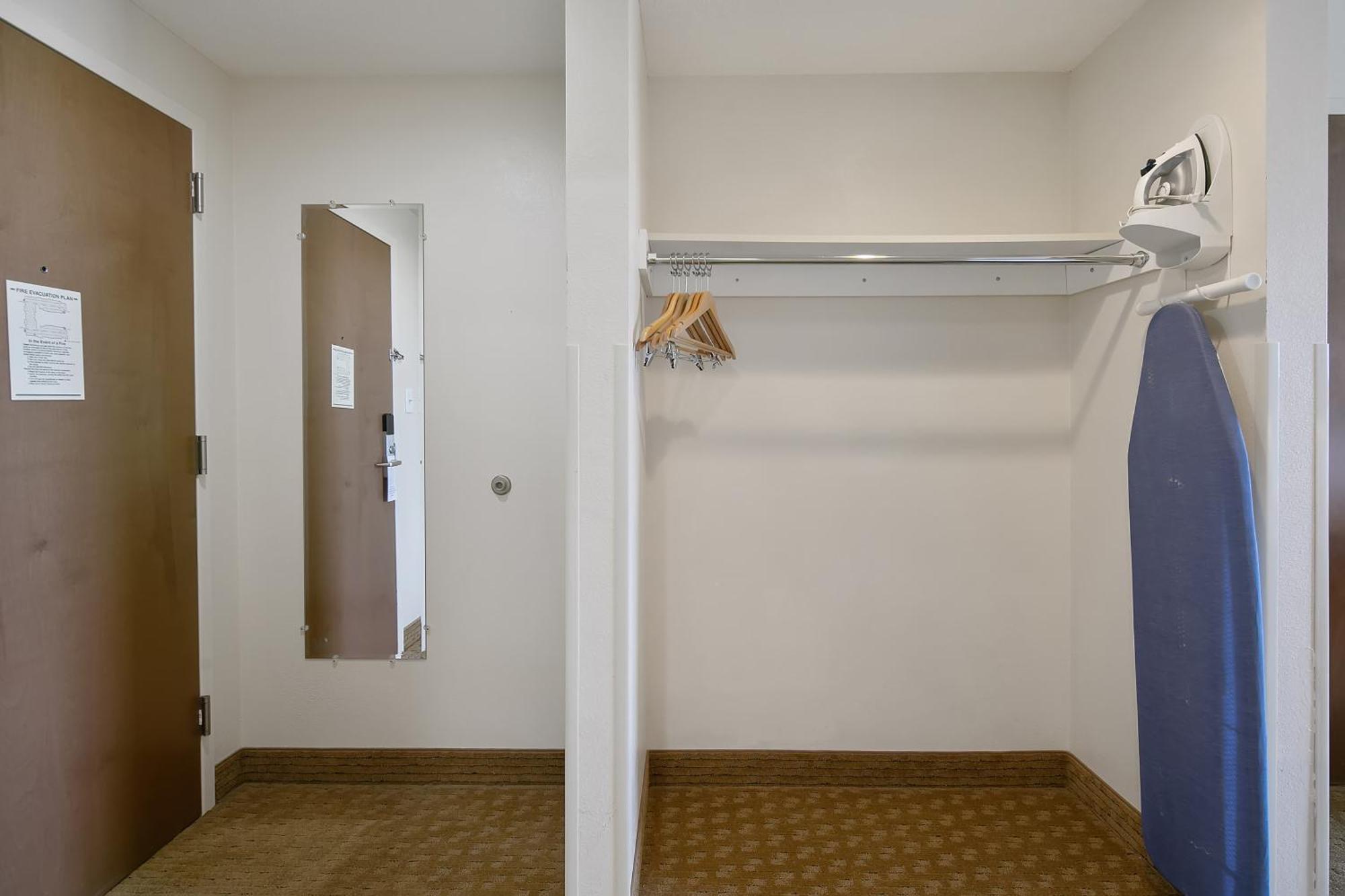 The Landmark Inn Fort Bragg Habitación foto